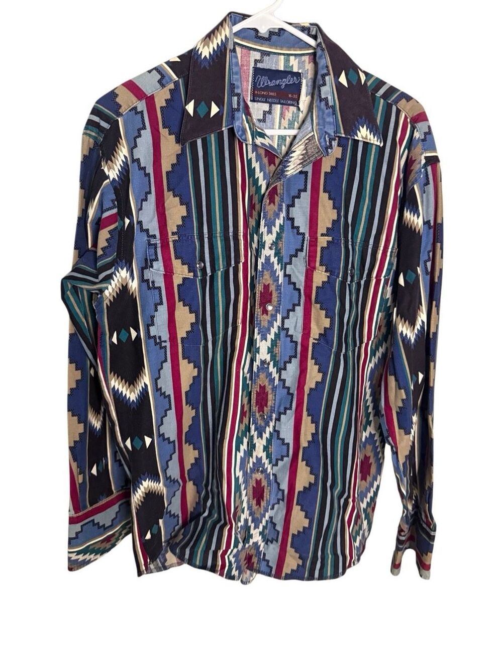 Vintage WRANGLER X-Long Tails Single Stitching AZTEC Pearl Snap SHIRT